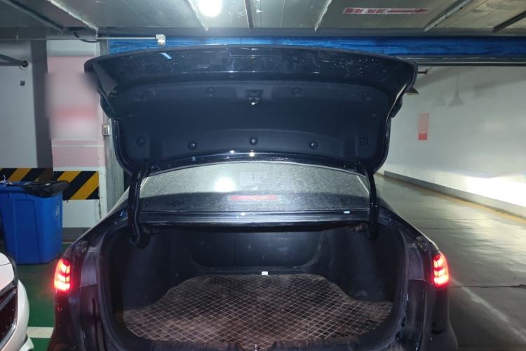 Used Geely Auto Emgrand 2026 Model 5th Generation 1.5T DCT Flagship Edition Trunk