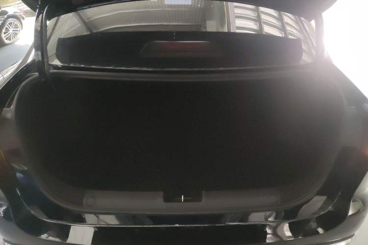 Used Geely Auto Emgrand 2026 Model 5th Generation 1.5T DCT Flagship Edition Trunk