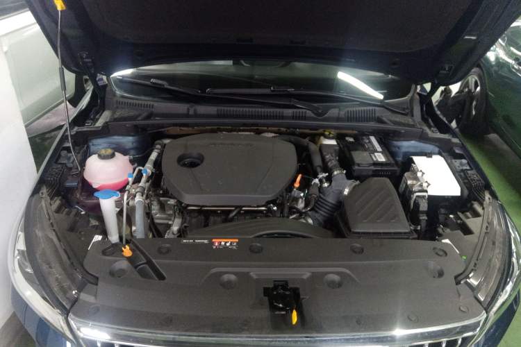 Used Geely Auto Emgrand 2026 Model 4th Generation 4 Millionth Anniversary Edition 1.5L CVT Feiyue Edition Engine Bay