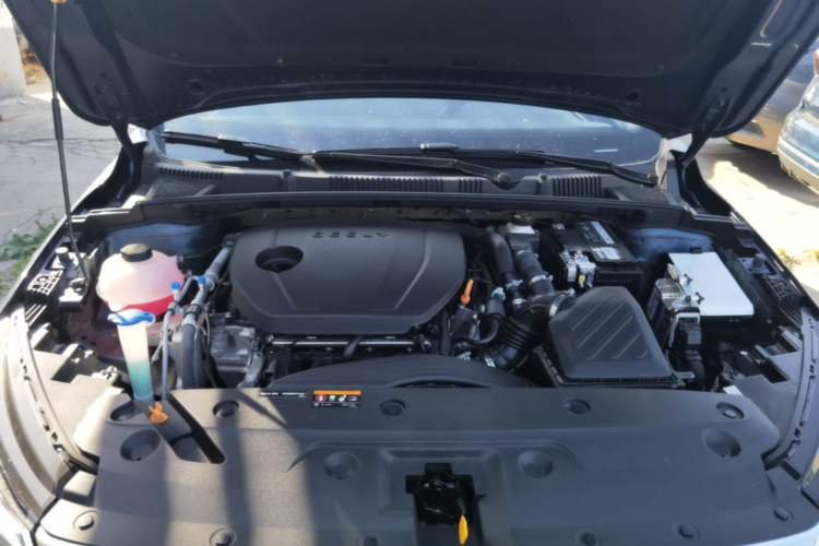 Used Geely Auto Emgrand 2026 Model 4th Generation 4 Millionth Anniversary Edition 1.5L CVT Feiyue Edition Engine Bay