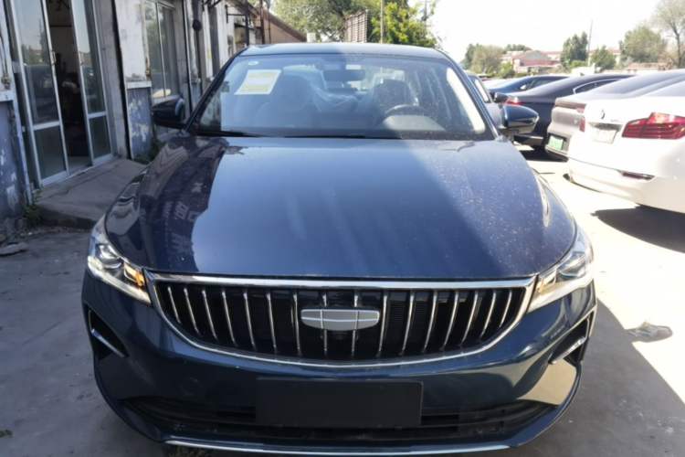 Used Geely Auto Emgrand 2026 Model 4th Generation 4 Millionth Anniversary Edition 1.5L CVT Overdrive Edition Front