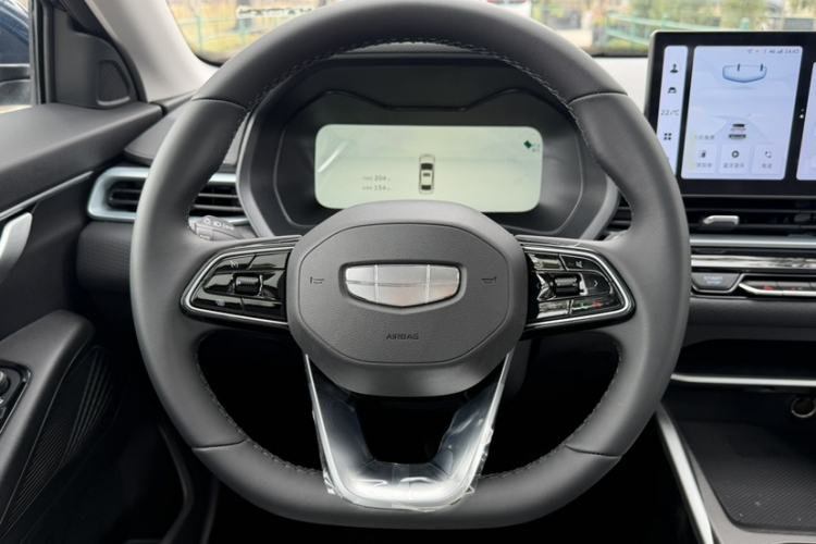 Used Geely Auto Emgrand 2026 Model 4th Generation 4 Millionth Anniversary Edition 1.5L CVT Feiyue Edition Interior 3