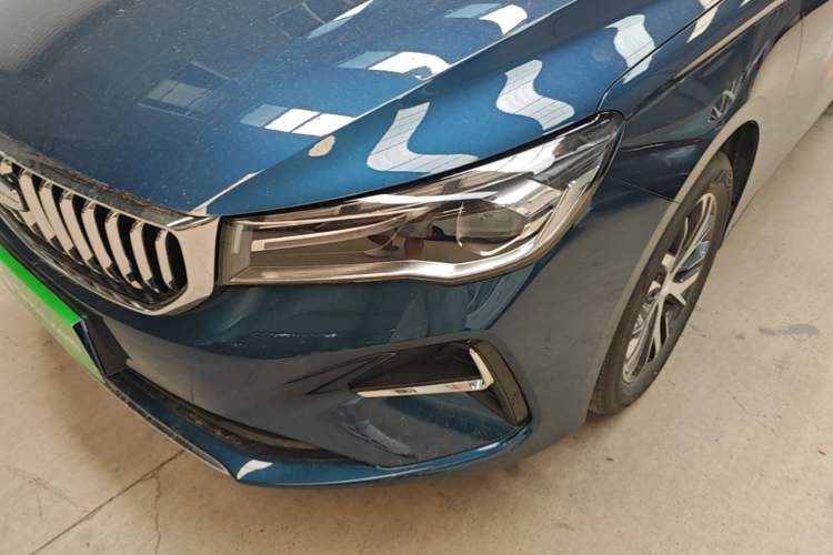 Used Geely Auto Emgrand 2026 Model 4th Generation 4 Millionth Anniversary Edition 1.5L CVT Overdrive Edition Left Front Headlight