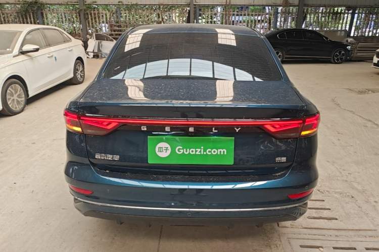 Used Geely Auto Emgrand 2026 Model 4th Generation 4 Millionth Anniversary Edition 1.5L CVT Overdrive Edition Rear