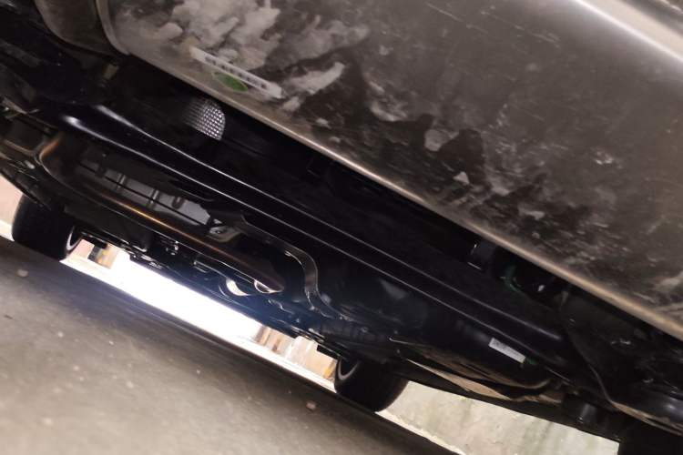 Used Geely Auto Emgrand 2026 Model 5th Generation 1.5T DCT Flagship Edition Chassis Rear