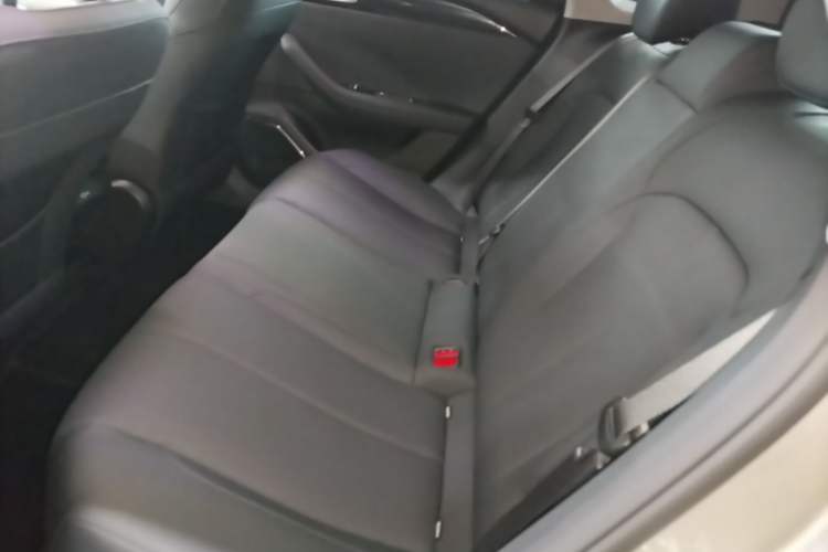 Used Geely Auto Emgrand 2026 Model 5th Generation 1.5L CVT Prestige Edition Left Rear Seat