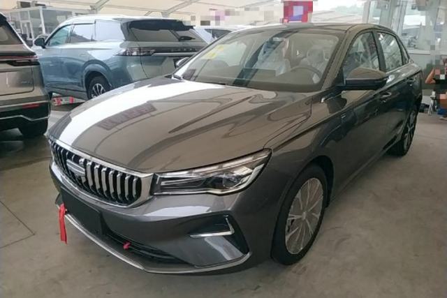 Used Geely Auto Emgrand 2026 Model 4th Generation 4 Millionth Anniversary Edition 1.5L CVT Feiyue Edition