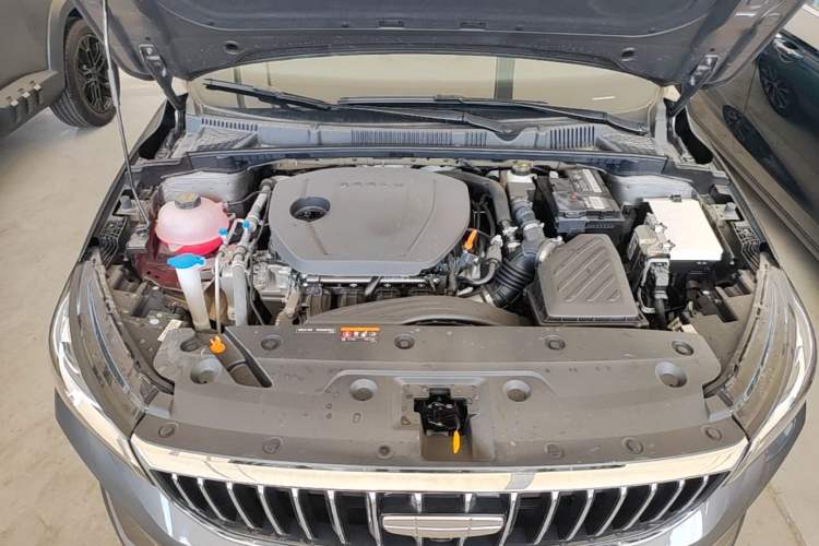Used Geely Auto Emgrand 2026 Model 4th Generation 4 Millionth Anniversary Edition 1.5L CVT Feiyue Edition Engine Bay