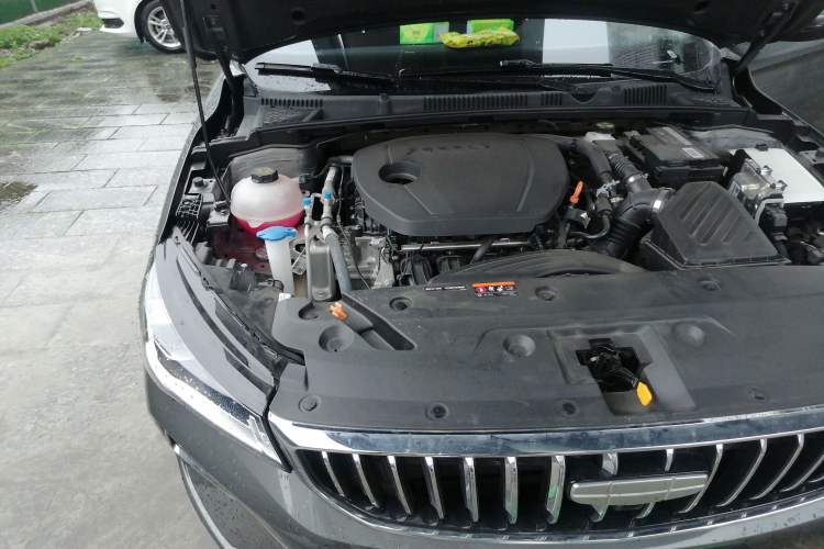 Used Geely Auto Emgrand 2026 Model 4th Generation 4 Millionth Anniversary Edition 1.5L Manual Overdrive Edition Engine Bay Right