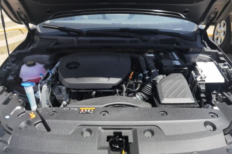 Used Geely Auto Emgrand 2026 Model 4th Generation 4 Millionth Anniversary Edition 1.5L CVT Feiyue Edition Engine Bay