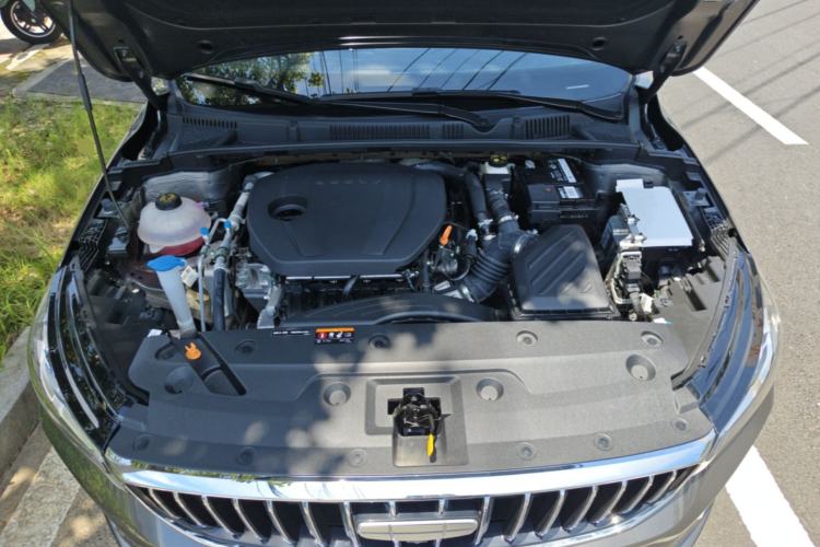 Used Geely Auto Emgrand 2026 Model 4th Generation 4 Millionth Anniversary Edition 1.5L CVT Feiyue Edition Engine Bay