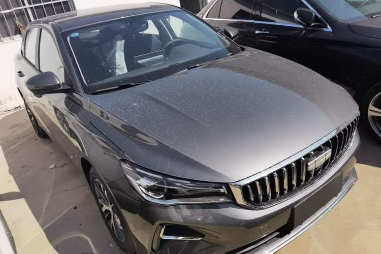 Used Geely Auto Emgrand 2026 Model 4th Generation 4 Millionth Anniversary Edition 1.5L CVT Overdrive Edition Exterior 1