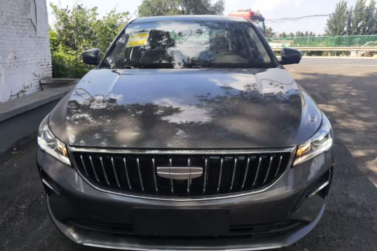 Used Geely Auto Emgrand 2026 Model 4th Generation 4 Millionth Anniversary Edition 1.5L CVT Overdrive Edition Front