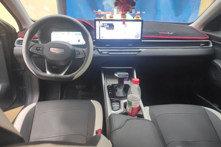 Used Geely Auto Emgrand 2026 Model 4th Generation 4 Millionth Anniversary Edition 1.5L CVT Feiyue Edition Interior 2