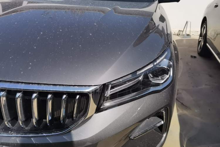 Used Geely Auto Emgrand 2026 Model 4th Generation 4 Millionth Anniversary Edition 1.5L CVT Overdrive Edition Left Front Headlight