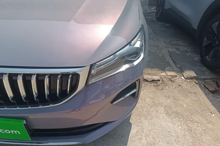 Used Geely Auto Emgrand 2026 Model 4th Generation 4 Millionth Anniversary Edition 1.5L CVT Excellence Edition Left Front Headlight