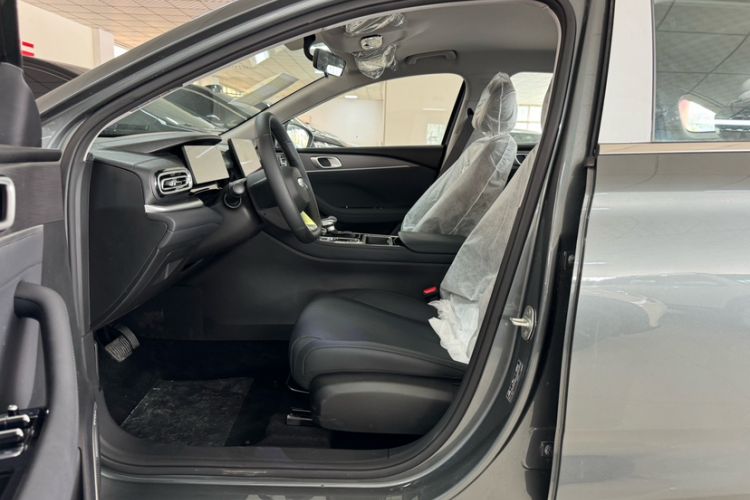 Used Geely Auto Emgrand 2026 Model 5th Generation 1.5L CVT Luxury Edition Left Front Seat