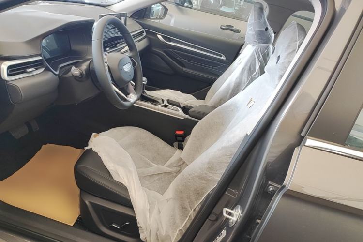 Used Geely Auto Emgrand 2026 Model 4th Generation 4 Millionth Anniversary Edition 1.5L CVT Feiyue Edition Left Front Seat