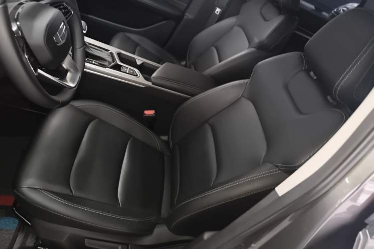 Used Geely Auto Emgrand 2026 Model 4th Generation 4 Millionth Anniversary Edition 1.5L CVT Overdrive Edition Left Front Seat