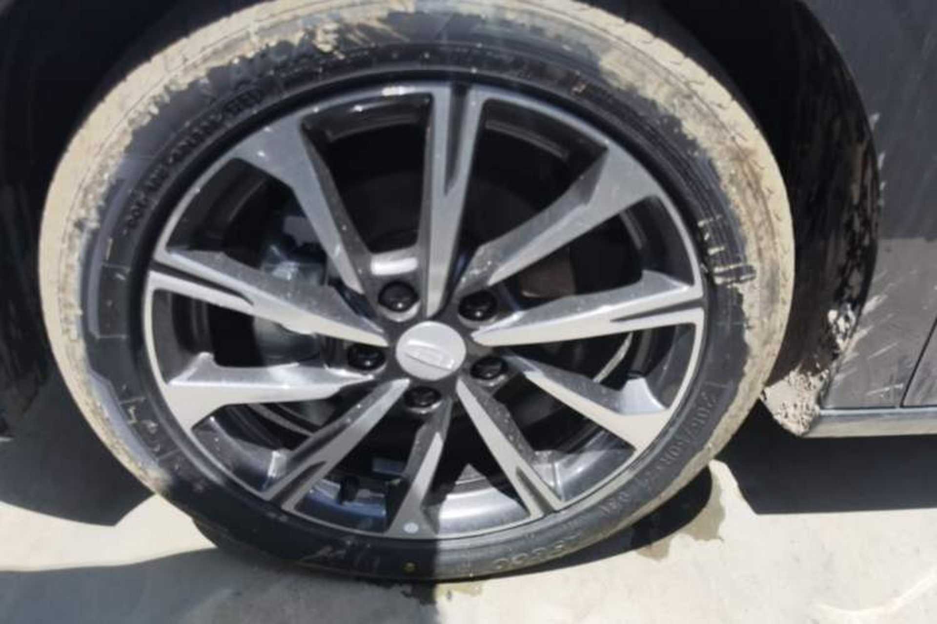 Used Geely Auto Emgrand 2026 Model 4th Generation 4 Millionth Anniversary Edition 1.5L CVT Feiyue Edition Left Front Wheel Hub