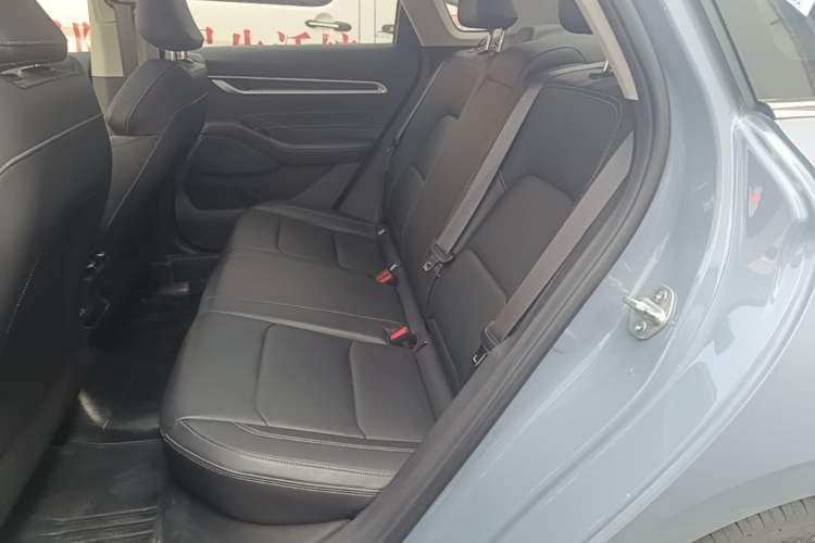 Used Geely Auto Emgrand 2026 Model 4th Generation 4 Millionth Anniversary Edition 1.5L CVT Excellence Edition Left Rear Seat