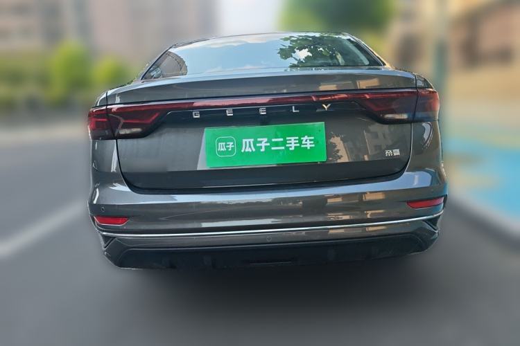 Used Geely Auto Emgrand 2026 Model 4th Generation 4 Millionth Anniversary Edition 1.5L CVT Overdrive Edition Rear