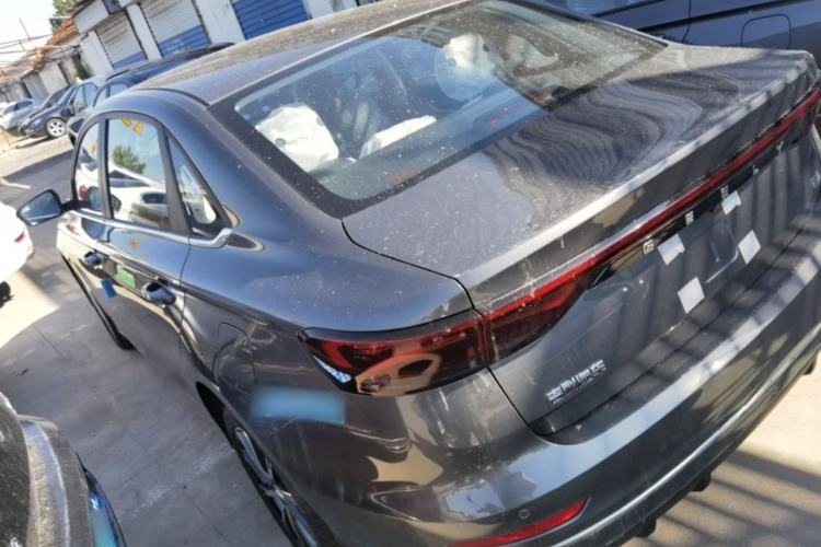 Used Geely Auto Emgrand 2026 Model 4th Generation 4 Millionth Anniversary Edition 1.5L CVT Feiyue Edition Rear Left 45 Deg