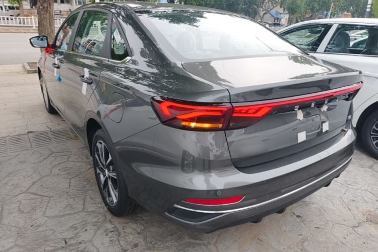 Used Geely Auto Emgrand 2026 Model 4th Generation 4 Millionth Anniversary Edition 1.5L CVT Feiyue Edition Rear Left 45 Deg
