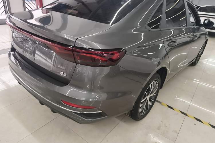 Used Geely Auto Emgrand 2026 Model 4th Generation 4 Millionth Anniversary Edition 1.5L CVT Overdrive Edition Right Rear Taillight