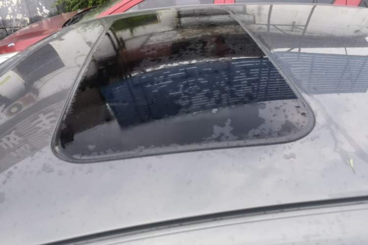 Used Geely Auto Emgrand 2026 Model 4th Generation 4 Millionth Anniversary Edition 1.5L CVT Feiyue Edition Roof