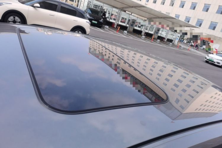 Used Geely Auto Emgrand 2026 Model 4th Generation 4 Millionth Anniversary Edition 1.5L CVT Excellence Edition Roof