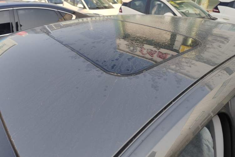Used Geely Auto Emgrand 2026 Model 4th Generation 4 Millionth Anniversary Edition 1.5L CVT Feiyue Edition Roof