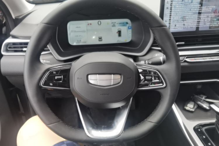 Used Geely Auto Emgrand 2026 Model 4th Generation 4 Millionth Anniversary Edition 1.5L CVT Feiyue Edition Steering Wheel