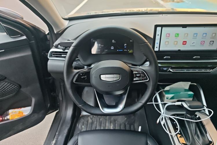 Used Geely Auto Emgrand 2026 Model 4th Generation 4 Millionth Anniversary Edition 1.5L CVT Overdrive Edition Steering Wheel