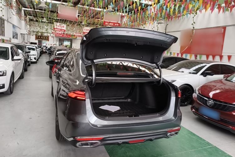 Used Geely Auto Emgrand 2026 Model 5th Generation 1.5T DCT Prestige Edition Trunk