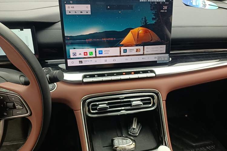 Used Geely Auto Emgrand 2026 Model 5th Generation 1.5T DCT Flagship Edition Audio And AC Panel
