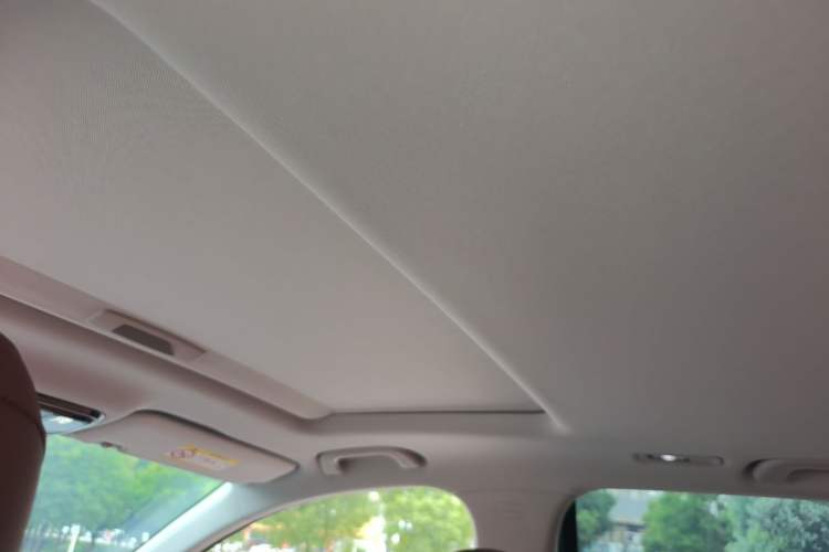 Used Geely Auto Emgrand 2026 Model 5th Generation 1.5T DCT Flagship Edition Headliner