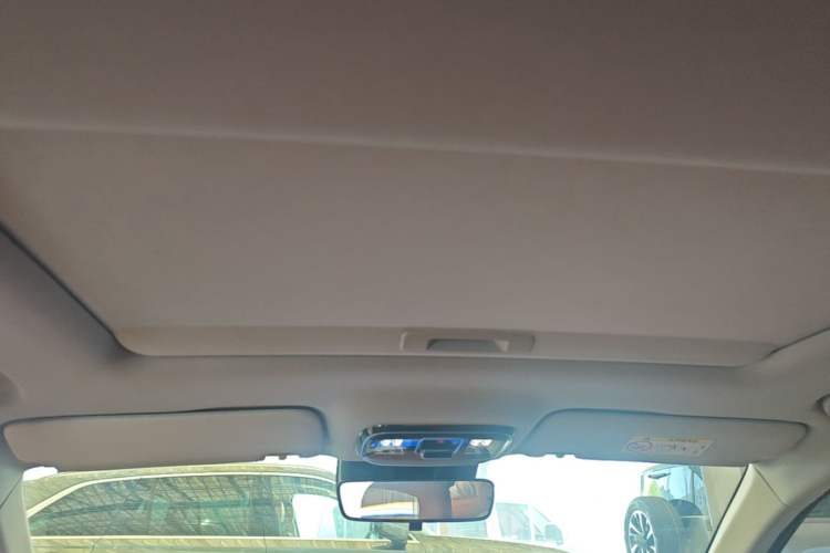 Used Geely Auto Emgrand 2026 Model 5th Generation 1.5T DCT Flagship Edition Headliner