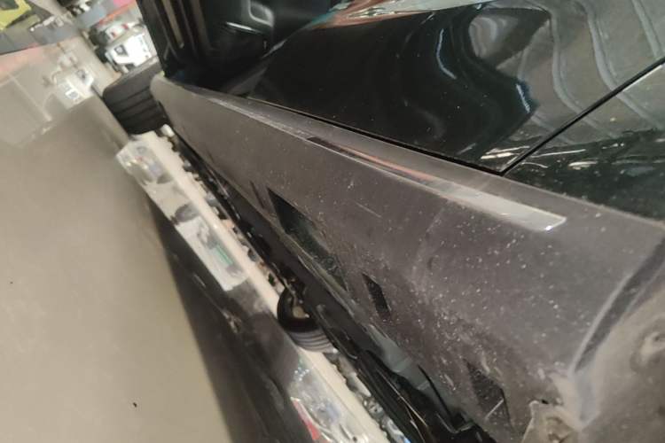 Used Geely Auto Emgrand 2026 Model 5th Generation 1.5T DCT Flagship Edition Left Side Sill
