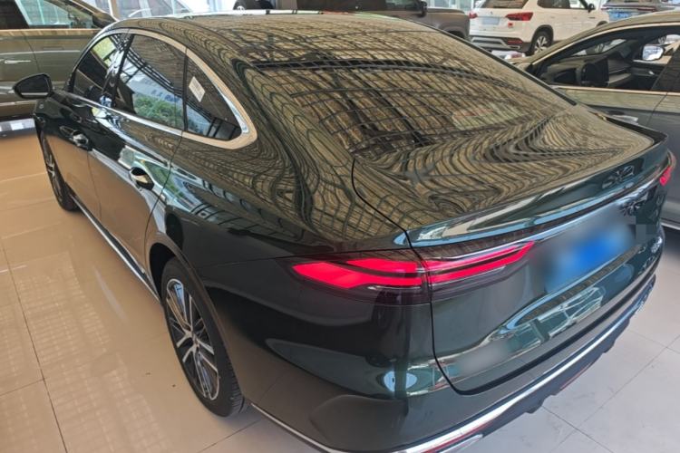 Used Geely Auto Emgrand 2026 Model 5th Generation 1.5T DCT Flagship Edition Rear Left 45 Deg