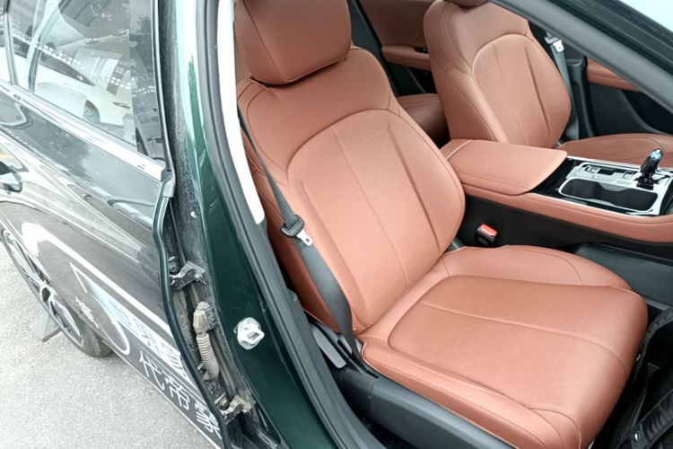 Used Geely Auto Emgrand 2026 Model 5th Generation 1.5T DCT Flagship Edition Right Front Seat
