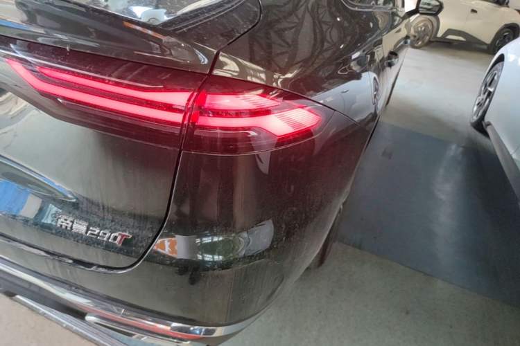Used Geely Auto Emgrand 2026 Model 5th Generation 1.5T DCT Flagship Edition Right Rear Taillight