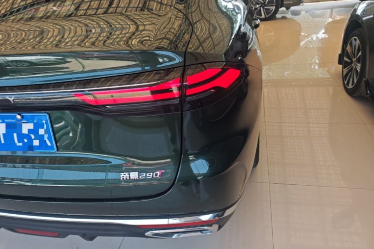 Used Geely Auto Emgrand 2026 Model 5th Generation 1.5T DCT Flagship Edition Right Rear Taillight