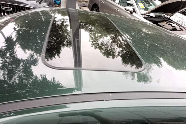 Used Geely Auto Emgrand 2026 Model 5th Generation 1.5T DCT Flagship Edition Roof