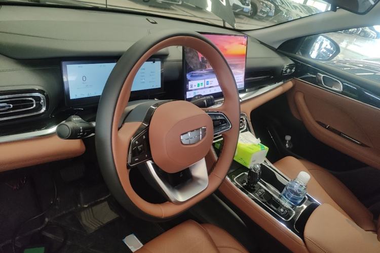 Used Geely Auto Emgrand 2026 Model 5th Generation 1.5T DCT Flagship Edition Steering Wheel