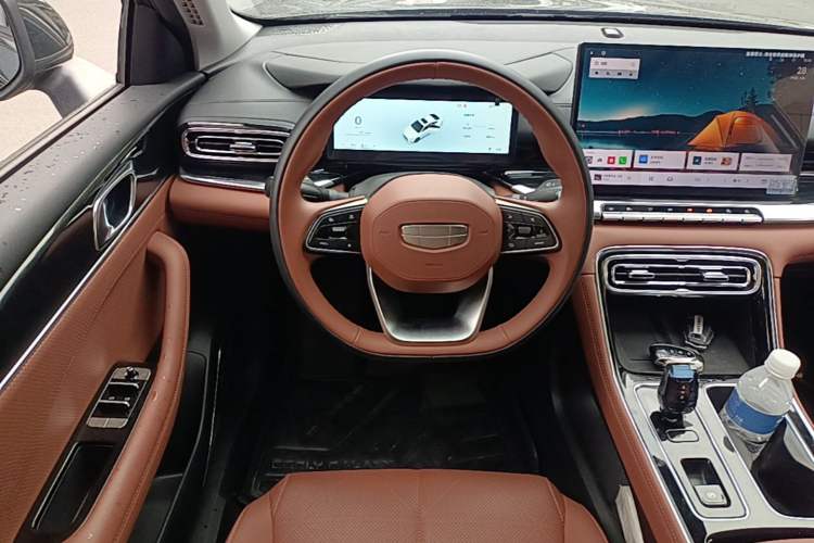 Used Geely Auto Emgrand 2026 Model 5th Generation 1.5T DCT Flagship Edition Steering Wheel