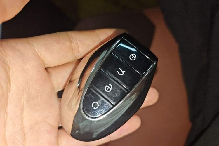 Used Geely Auto Emgrand 2026 Model 5th Generation 1.5T DCT Flagship Edition Vehicle Key
