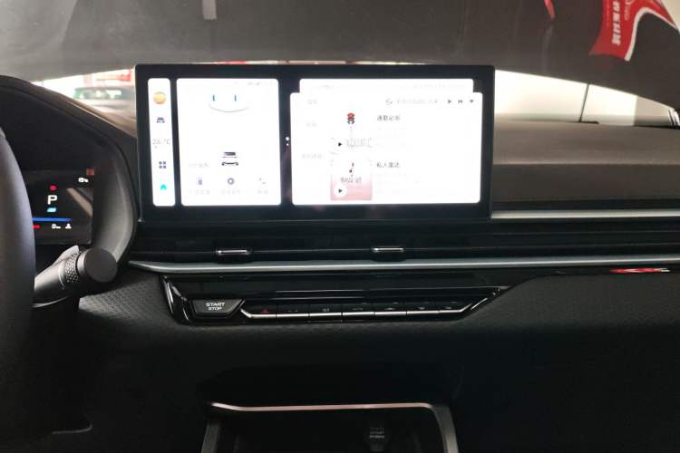 Used Geely Auto Emgrand 2026 Model 4th Generation 4 Millionth Anniversary Edition 1.5L CVT Overdrive Edition Audio And AC Panel