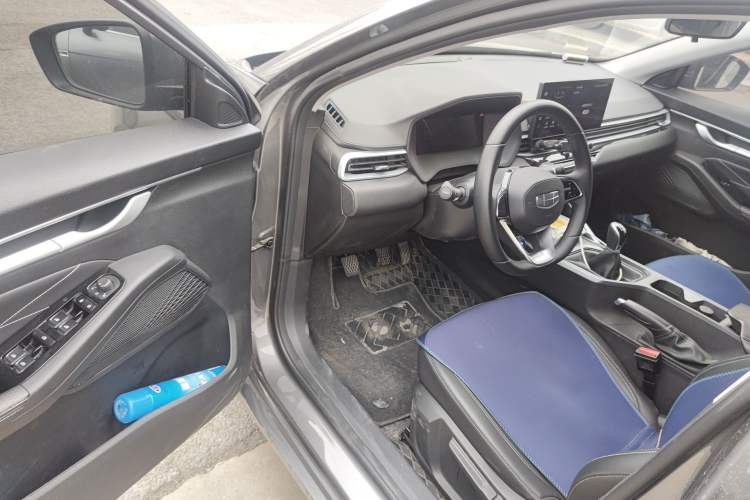Used Geely Auto Emgrand 2026 Model 4th Generation 4 Millionth Anniversary Edition 1.5L Manual Overdrive Edition Driver Seat