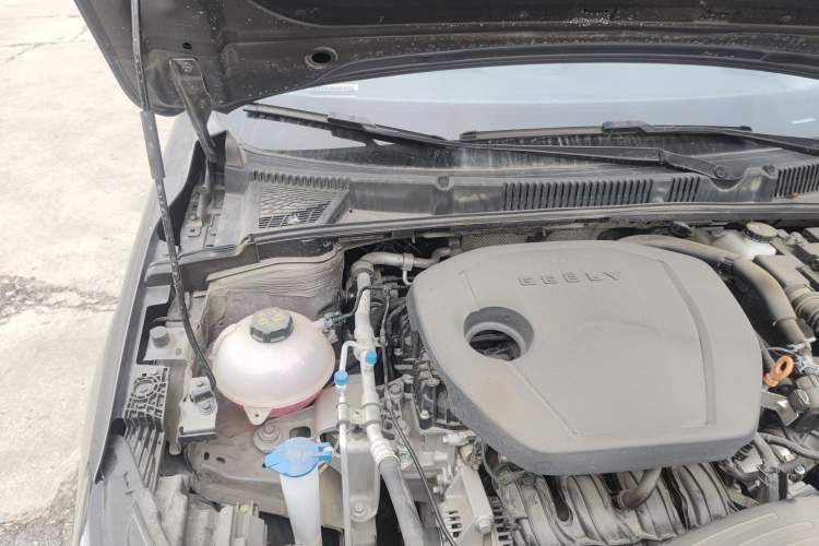 Used Geely Auto Emgrand 2026 Model 4th Generation 4 Millionth Anniversary Edition 1.5L Manual Overdrive Edition Engine Bay Right